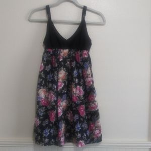 Hurley Juniors Size Small Sun Dress